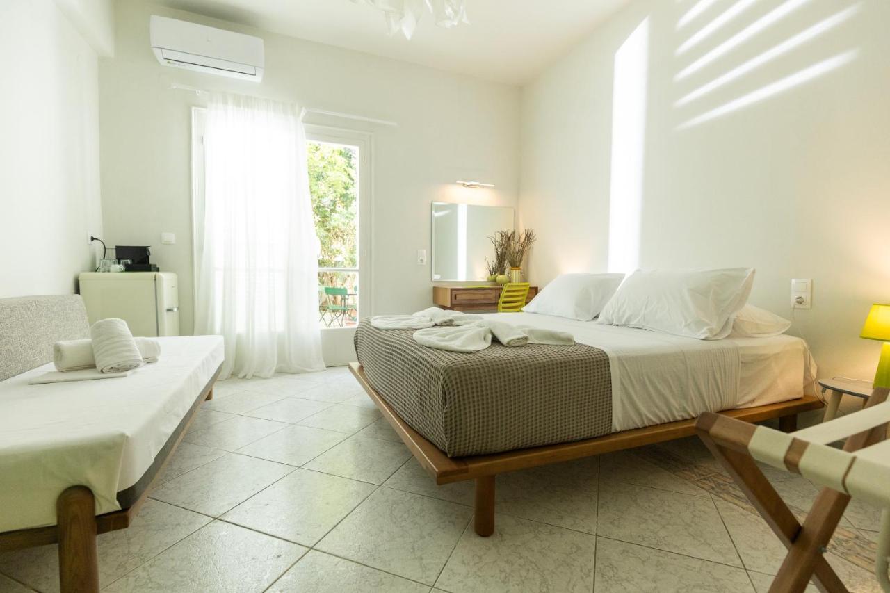 Mondrian Guest House Città di Skiathos Esterno foto
