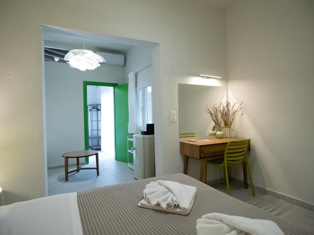 Mondrian Guest House Città di Skiathos Esterno foto