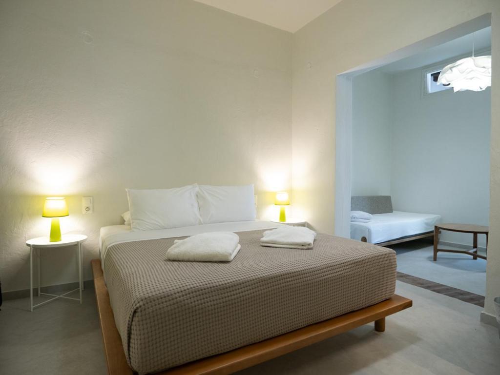 Mondrian Guest House Città di Skiathos Esterno foto
